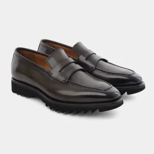 Mocassins en cuir patiné avec semelle crantée - Kaki