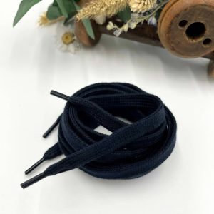 Lacets plats teinture végétale Loan – Au choix : blanc, noir ou marine