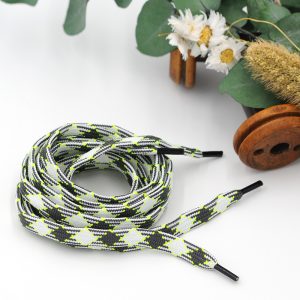 Lacets plats clairs – blanc, jaune et gris – 90 cm et 120 cm – THAIS